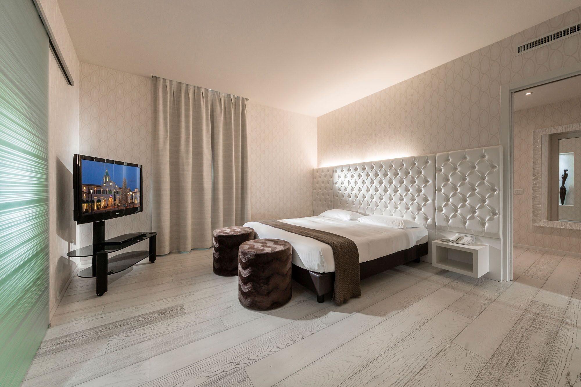 נוברטה די פיאבה Base Hotel מראה חיצוני תמונה