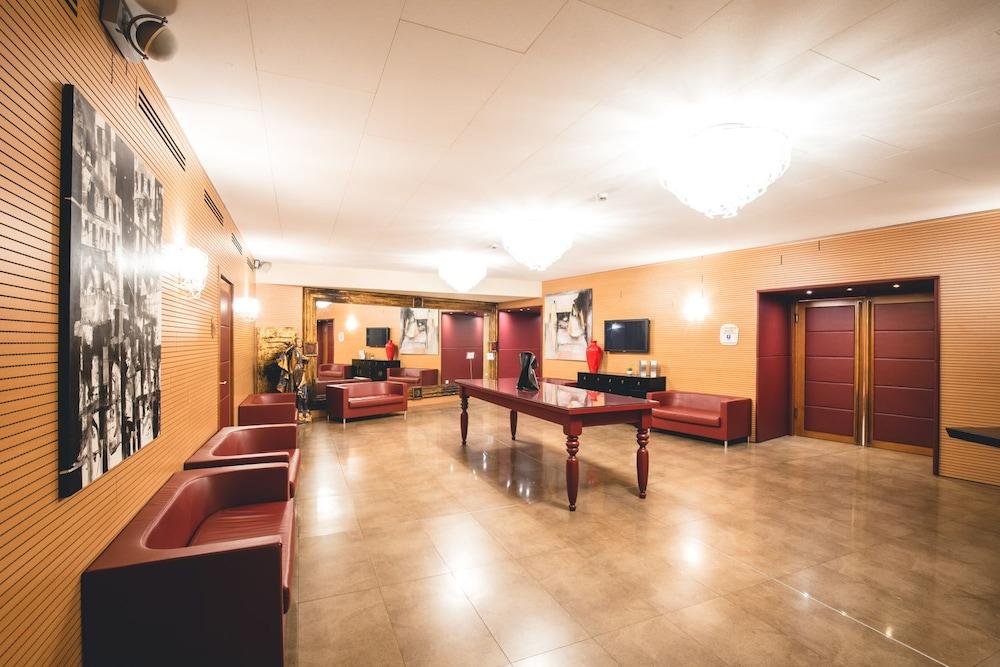 נוברטה די פיאבה Base Hotel מראה חיצוני תמונה